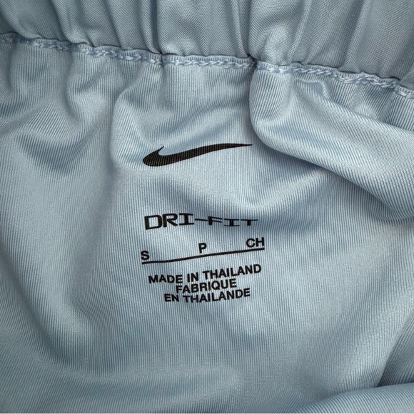 Women's Nike One Dri-Fit Ultra High-Waisted 3” Brief Lined Workout Shorts Small - Picture 12 of 16